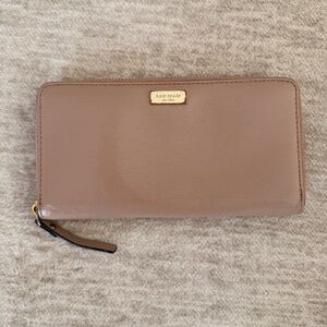 Kate Spade Beige/Mauve textured Leather Wallet